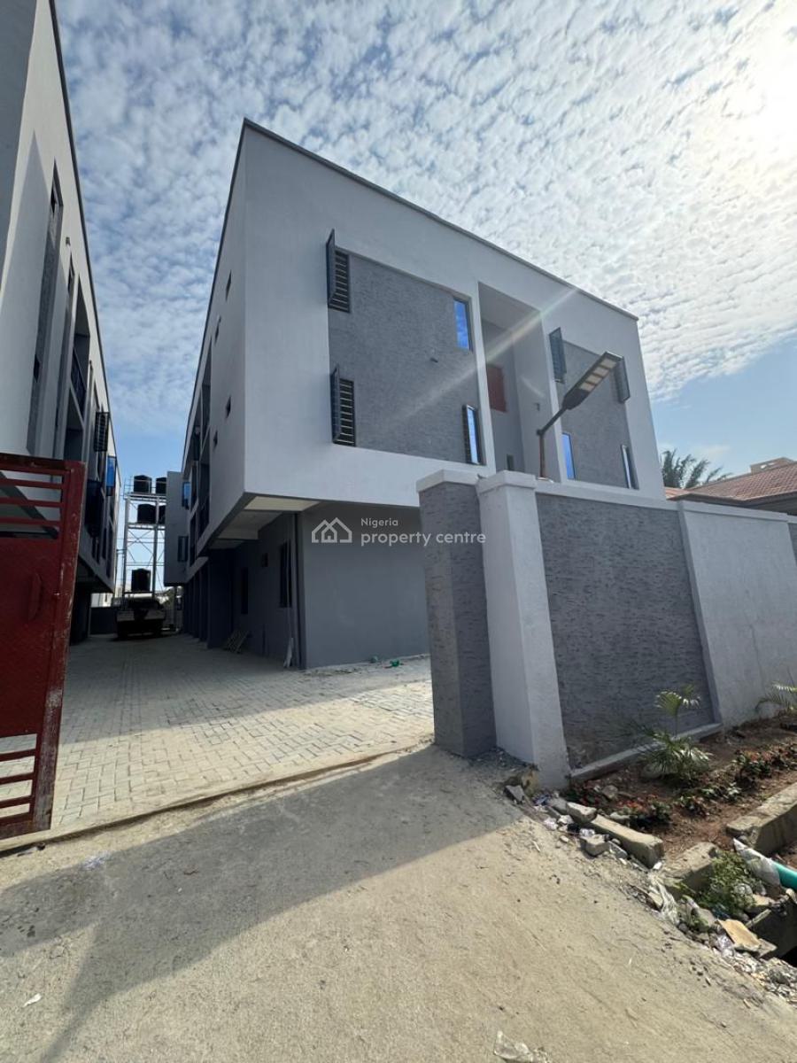 Smart 2  Bedroom Apartment, Ologolo, Lekki, Lagos, House for Sale