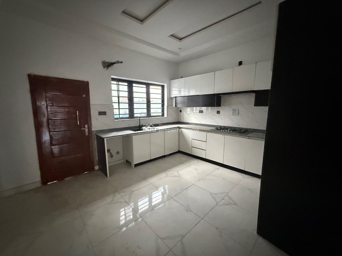 Brand New 5 Bedroom Fully Detached Duplex with Bq for Distress, Ologolo, Lekki, Lagos, Detached Duplex for Sale