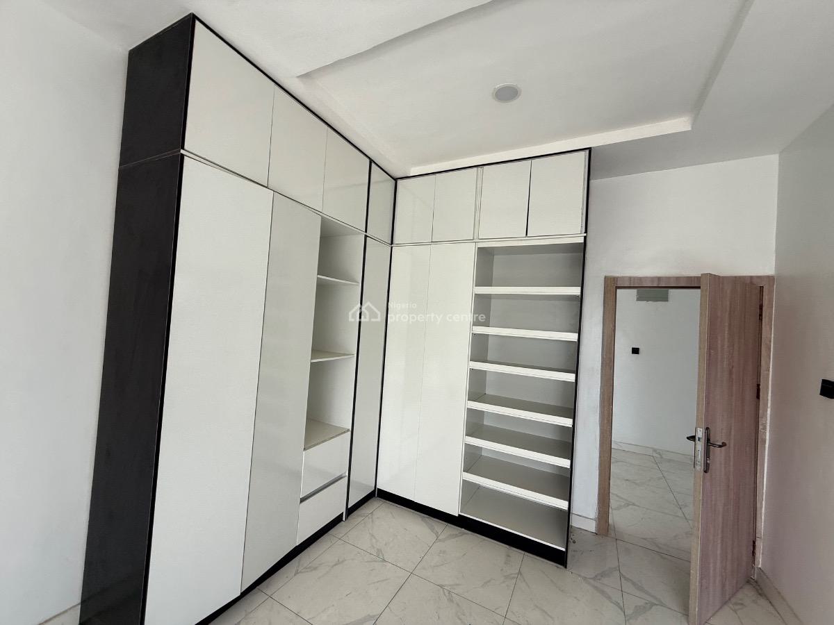 Brand New 5 Bedroom Fully Detached Duplex with Bq for Distress, Ologolo, Lekki, Lagos, Detached Duplex for Sale