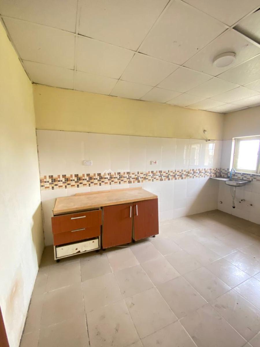 Spacious 3 Bedroom Apartment, Abijo, Lekki, Lagos, Flat / Apartment for Rent