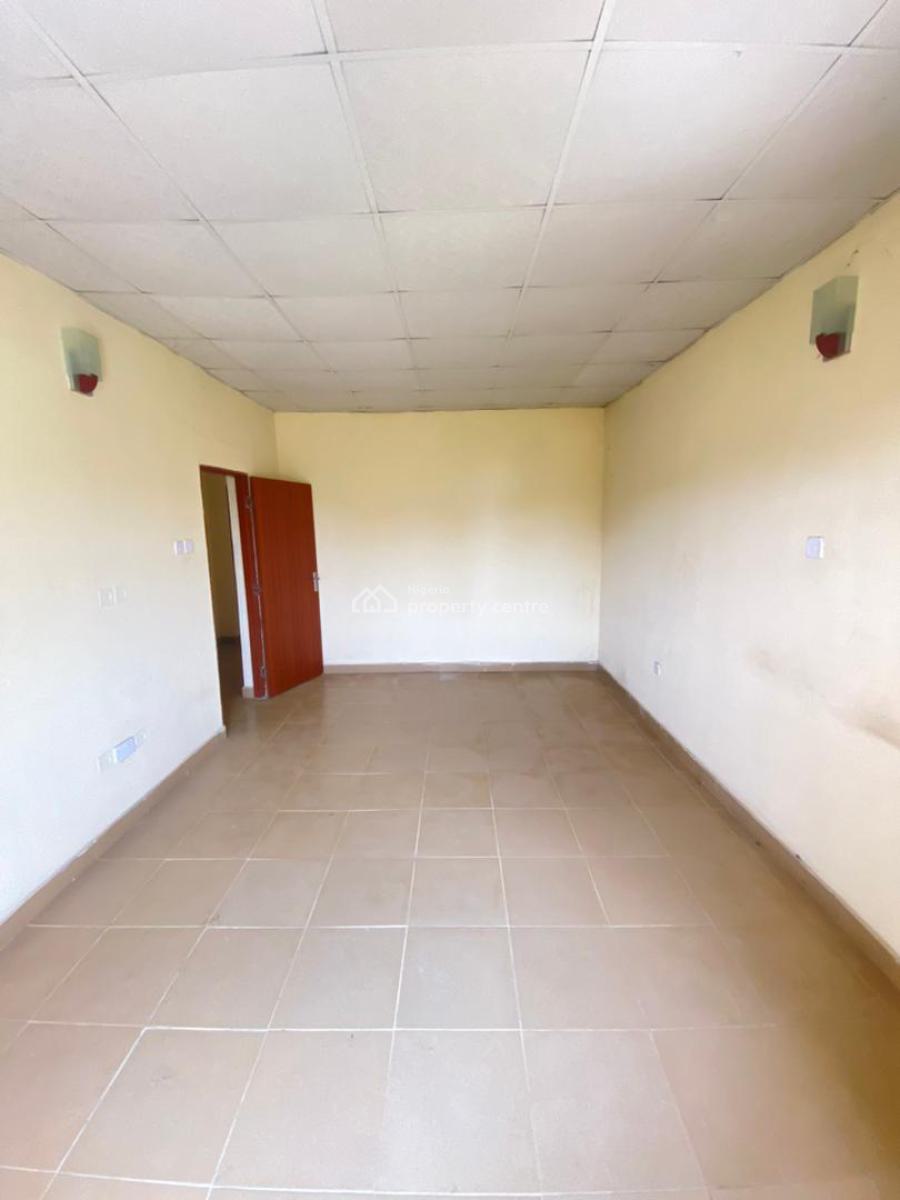 Spacious 3 Bedroom Apartment, Abijo, Lekki, Lagos, Flat / Apartment for Rent