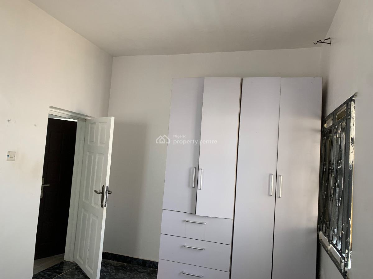 Executive Mini Flat in a Serene Environment, Lekki Phase 1, Lekki, Lagos, Mini Flat (room and Parlour) for Rent