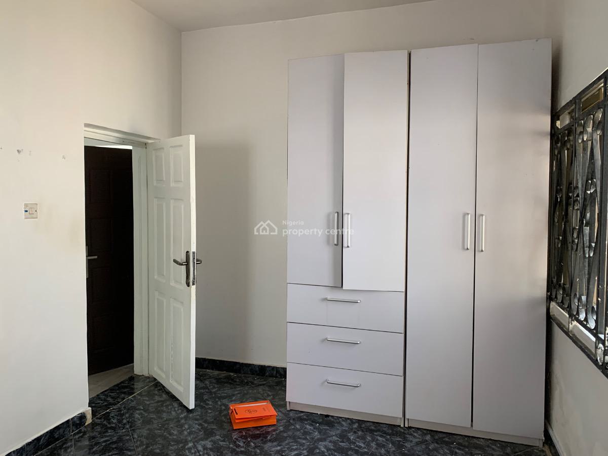 Executive Mini Flat in a Serene Environment, Lekki Phase 1, Lekki, Lagos, Mini Flat (room and Parlour) for Rent