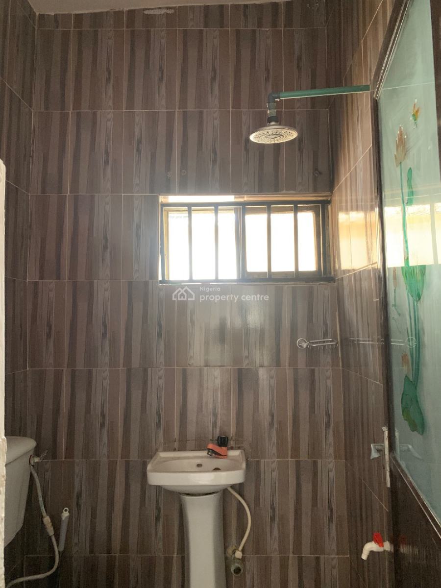 Executive Mini Flat in a Serene Environment, Lekki Phase 1, Lekki, Lagos, Mini Flat (room and Parlour) for Rent