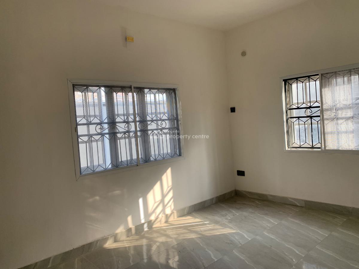 Spacious 2 Bedroom Apartment in an Gated Serenity, Ikate, Lekki, Lagos, Flat / Apartment for Rent