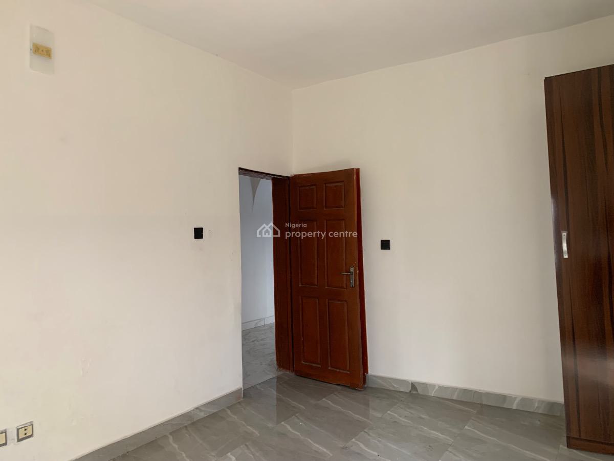 Spacious 2 Bedroom Apartment in an Gated Serenity, Ikate, Lekki, Lagos, Flat / Apartment for Rent
