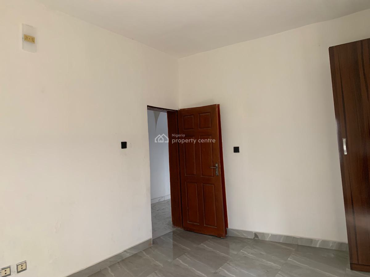 Spacious 2 Bedroom Apartment in an Gated Serenity, Ikate, Lekki, Lagos, Flat / Apartment for Rent