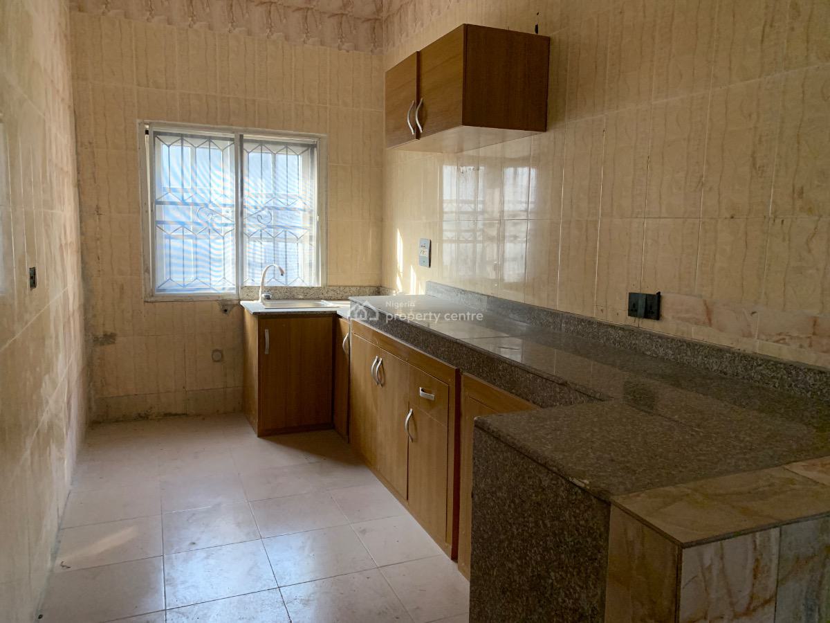 Spacious 2 Bedroom Apartment in an Gated Serenity, Ikate, Lekki, Lagos, Flat / Apartment for Rent