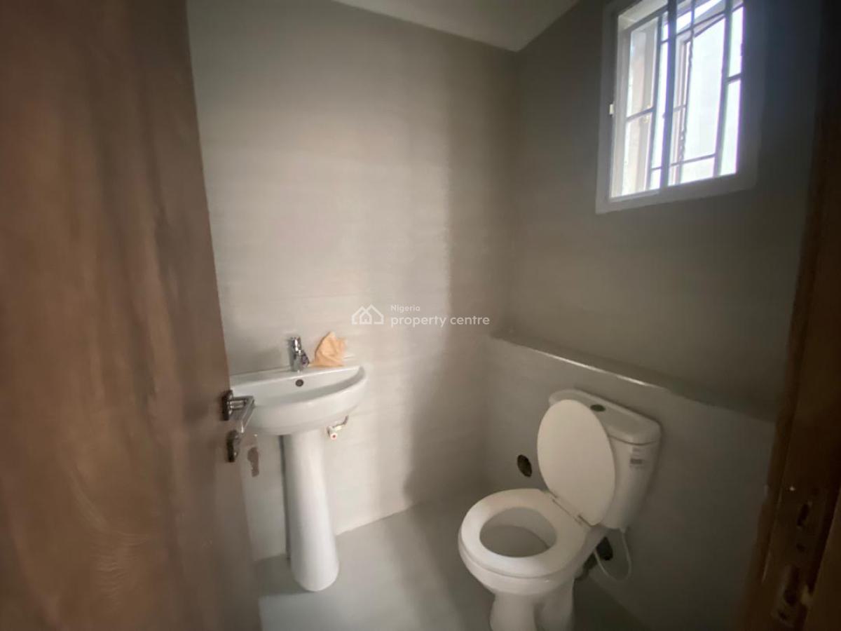 2 Bedroom Flat, Lekki Phase 1, Lekki, Lagos, Flat / Apartment for Rent