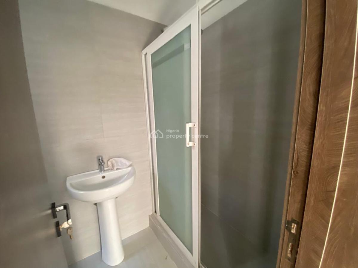 2 Bedroom Flat, Lekki Phase 1, Lekki, Lagos, Flat / Apartment for Rent