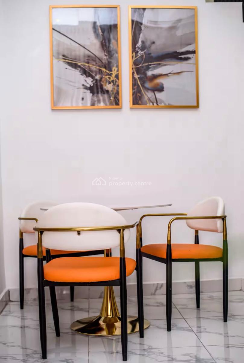 Cozy 2 Bedroom Terrace Duplex with Ps5 and Snooker Board, Royal Pine Estate, Orchid Road, Lekki Phase 2, Lekki, Lagos, Flat / Apartment Short Let