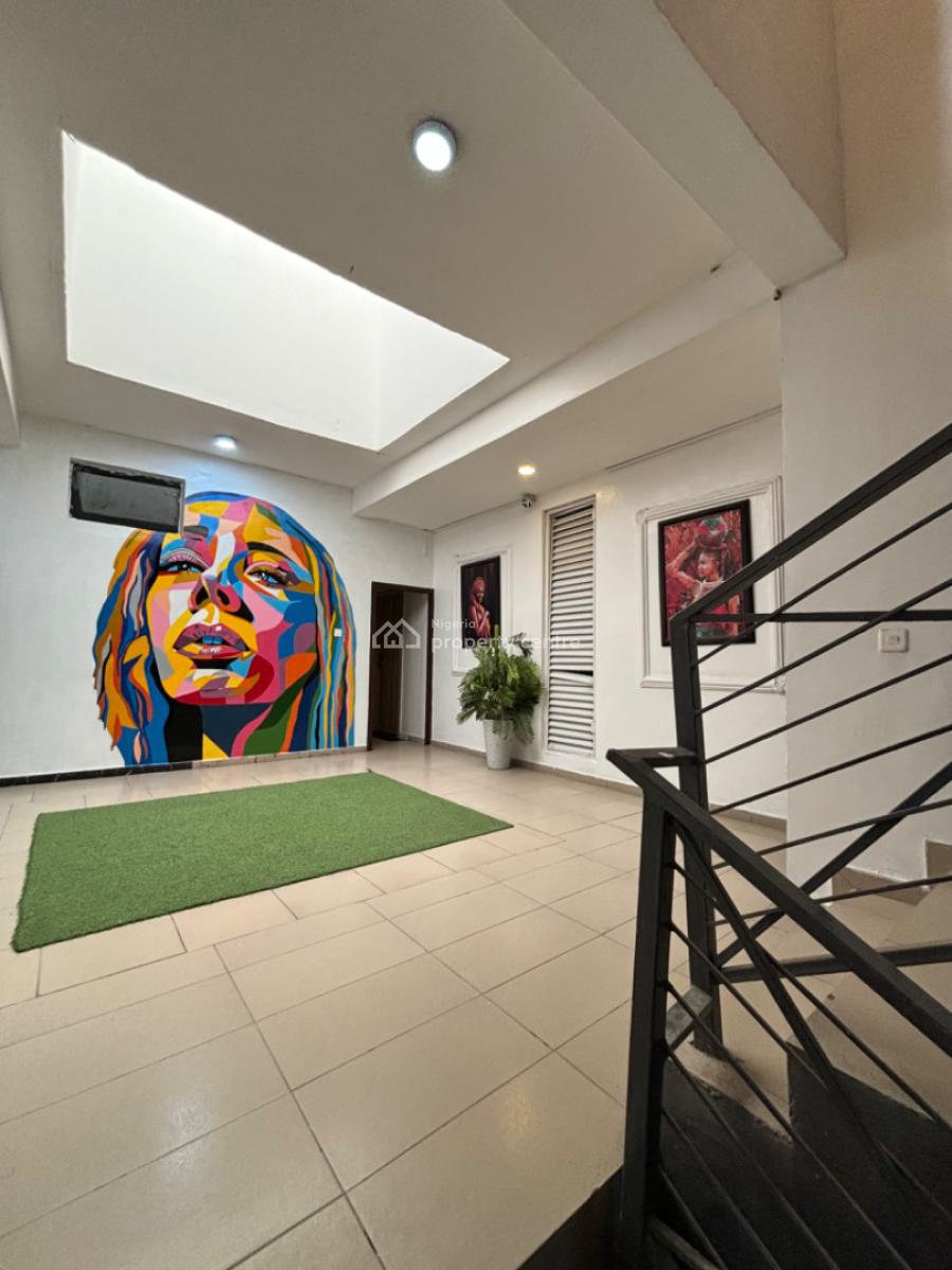 Unfurnished / Furnished Spacious 3 Bedroom Apartment, Lekki Phase 1, Lekki, Lagos, Flat / Apartment for Rent