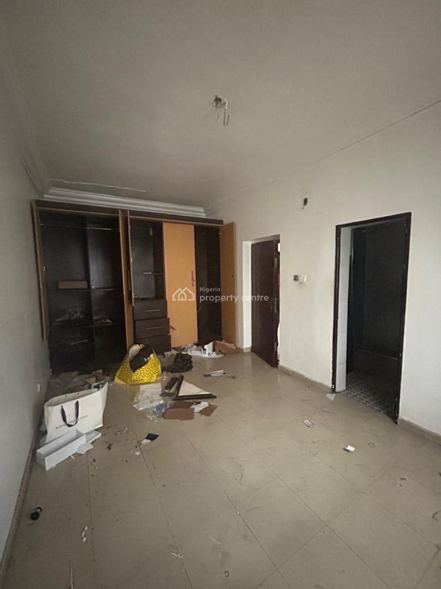 Spacious 3 Bedroom Apartment, Osapa, Lekki, Lagos, Flat / Apartment for Rent