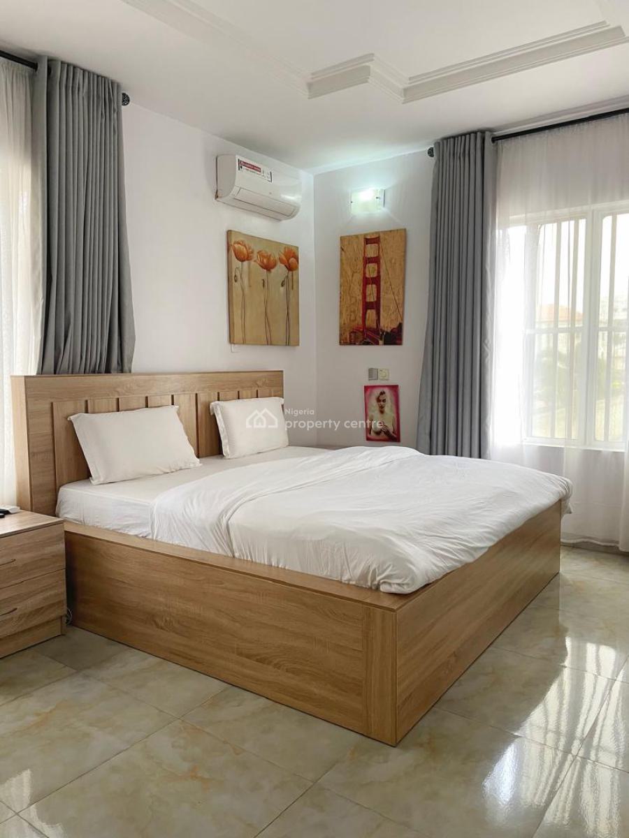 Luxury 2 Bedroom Flat, Queens Drive, Ikoyi, Lagos, Flat / Apartment Short Let