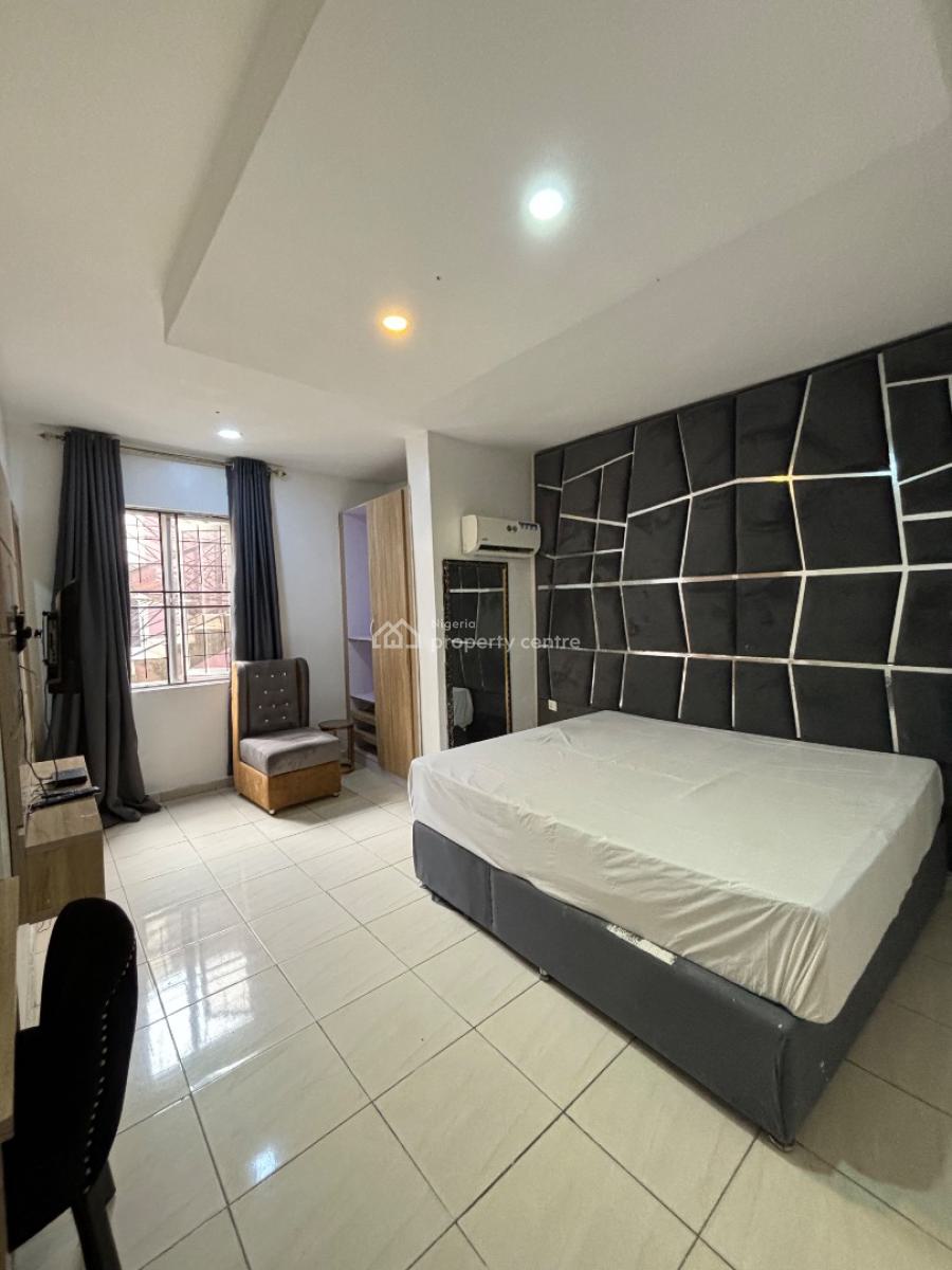 Cozy 3 Bedroom Apartment, Lekki Phase 1, Lekki, Lagos, Flat / Apartment for Rent