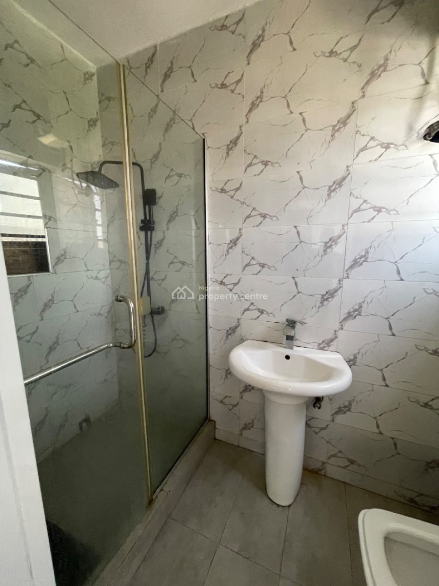 4 Bedroom, Off Freedom Way Flood Free Zone, Lekki Phase 1, Lekki, Lagos, Terraced Duplex for Rent