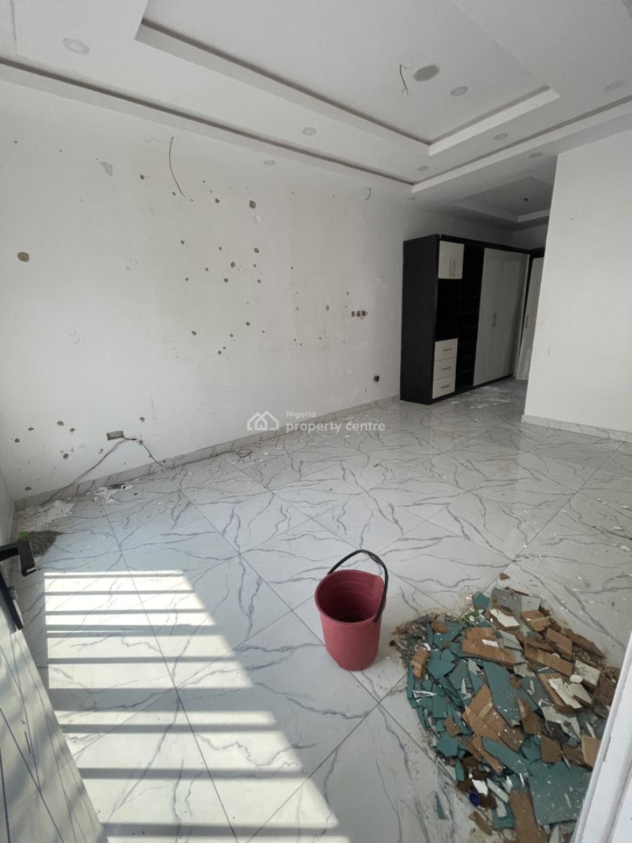 4 Bedroom, Off Freedom Way Flood Free Zone, Lekki Phase 1, Lekki, Lagos, Terraced Duplex for Rent