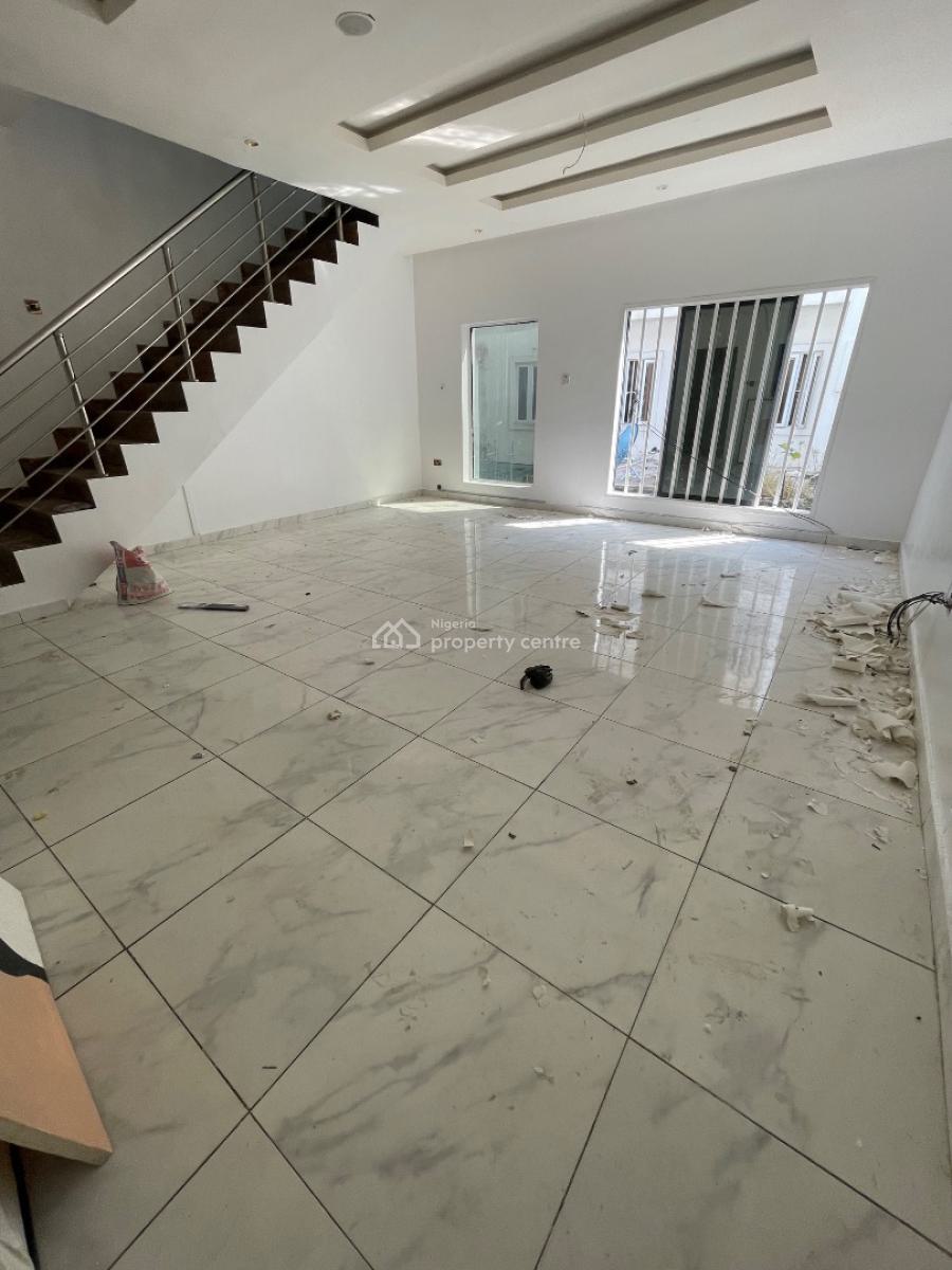 4 Bedroom, Off Freedom Way Flood Free Zone, Lekki Phase 1, Lekki, Lagos, Terraced Duplex for Rent