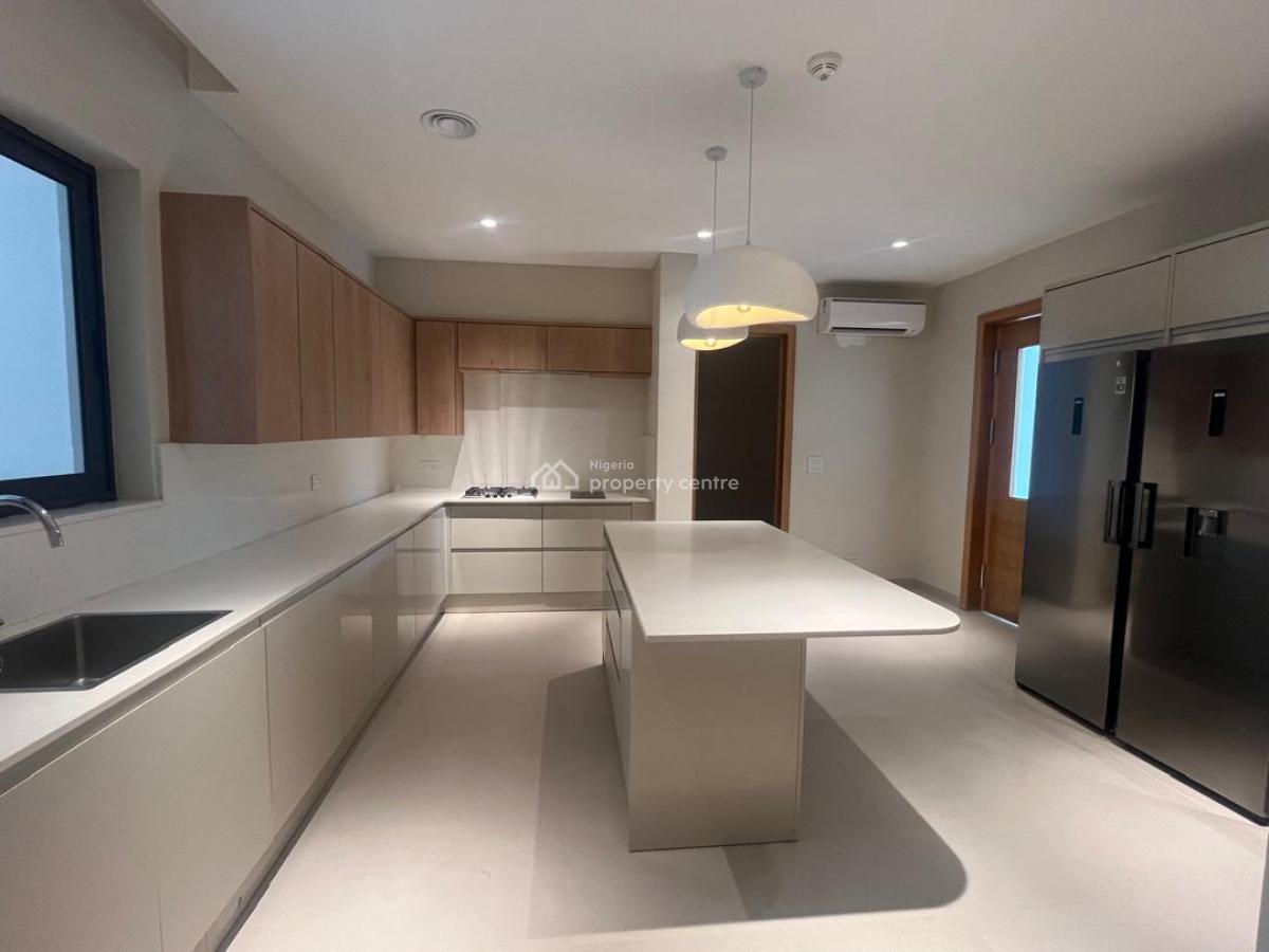 a Unit of 3 Bedroom Apartment with 1 Room Bq., Old Ikoyi, Ikoyi, Lagos, House for Sale