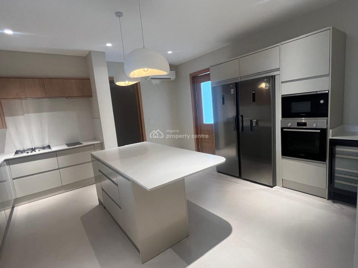 a Unit of 3 Bedroom Apartment with 1 Room Bq., Old Ikoyi, Ikoyi, Lagos, House for Sale