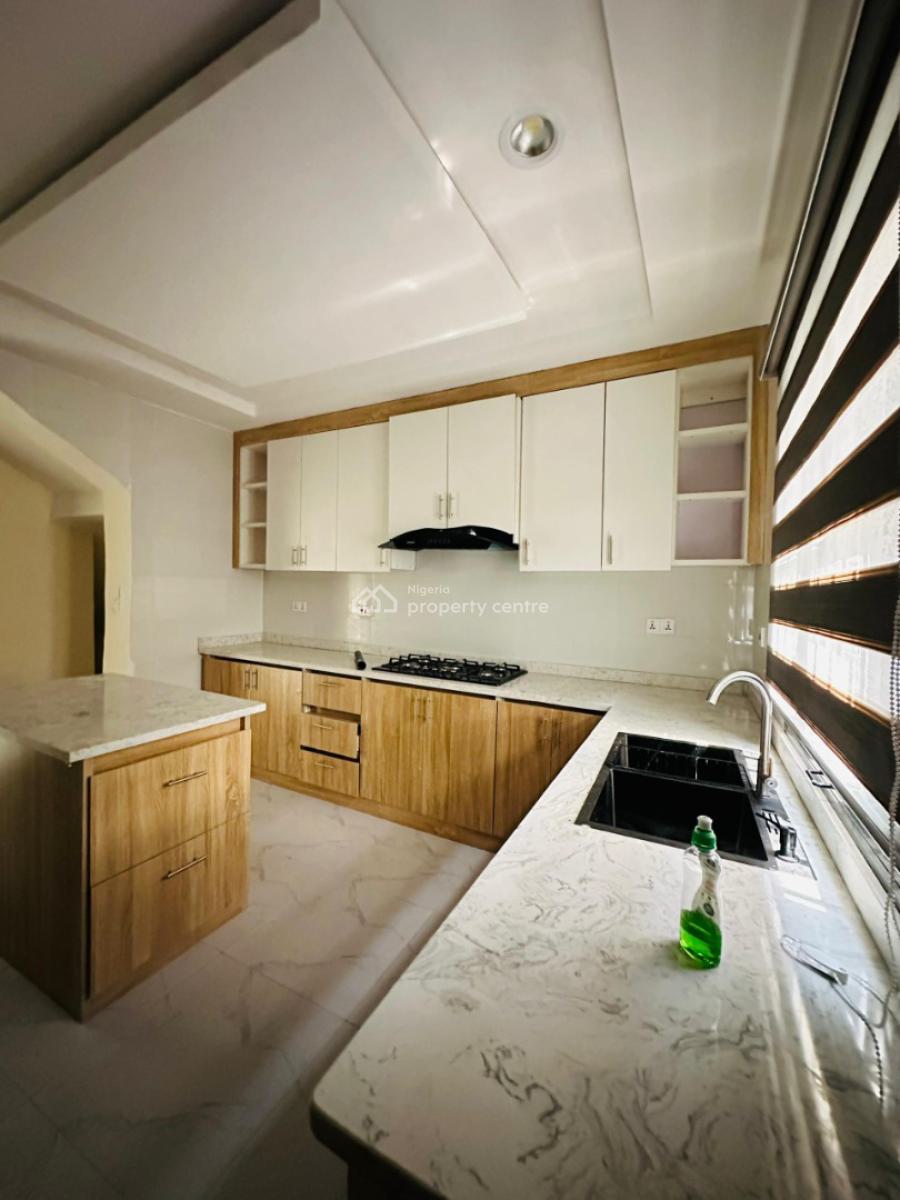 4 Bedroom Terrace Duplex with Bq, Fitted Kitchen and Solar, Ikate, Lekki, Lagos, Terraced Duplex for Rent