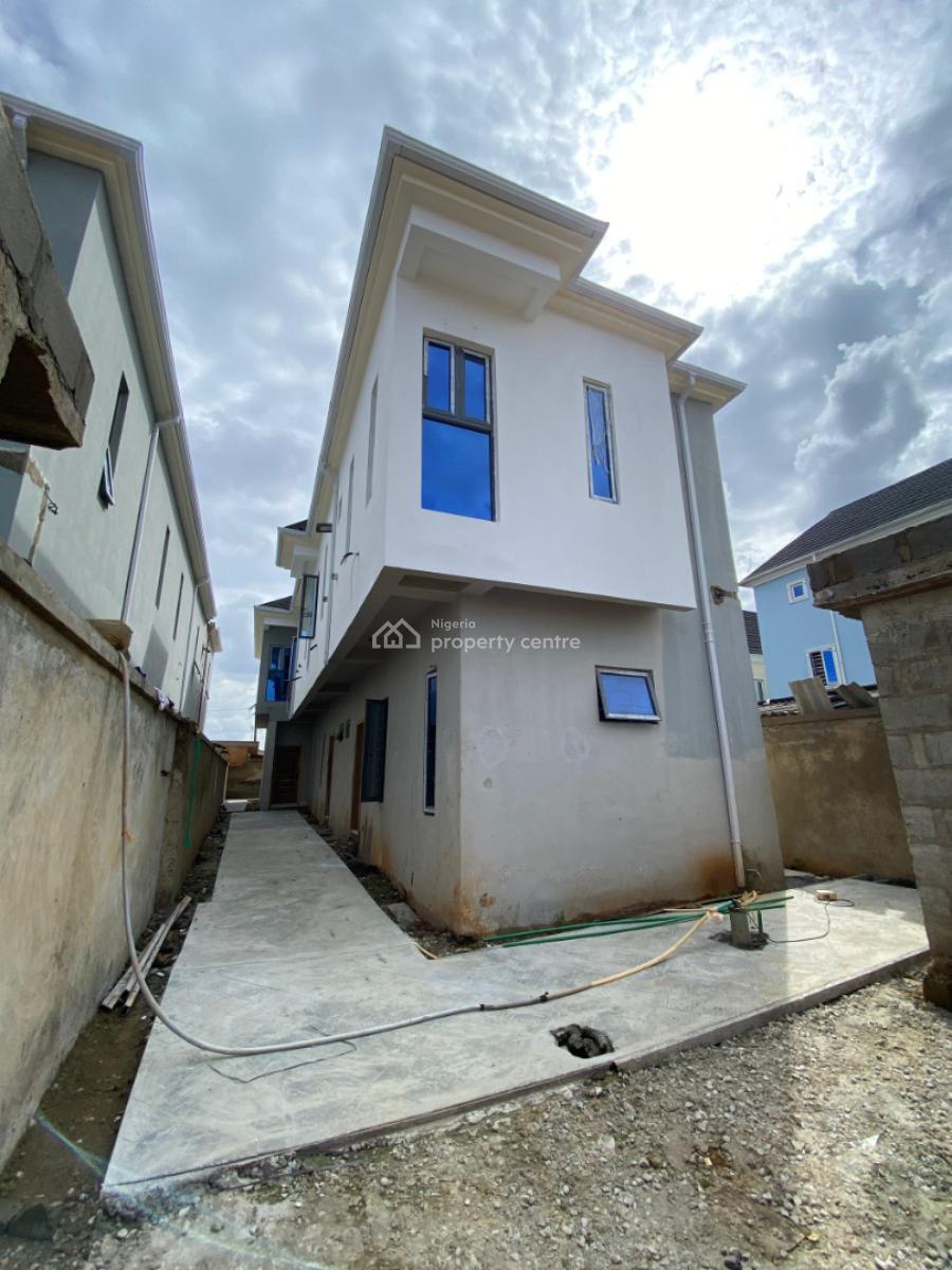 Budget-friendly 2 Bedroom Terrace Duplex, Olowora, Magodo, Lagos, Terraced Duplex for Sale