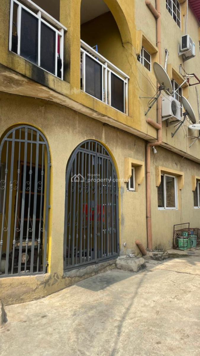 Luxury 6 Units of 3 Bedroom Apartment, Ogudu Road, Ojota, Lagos, Block of Flats for Sale