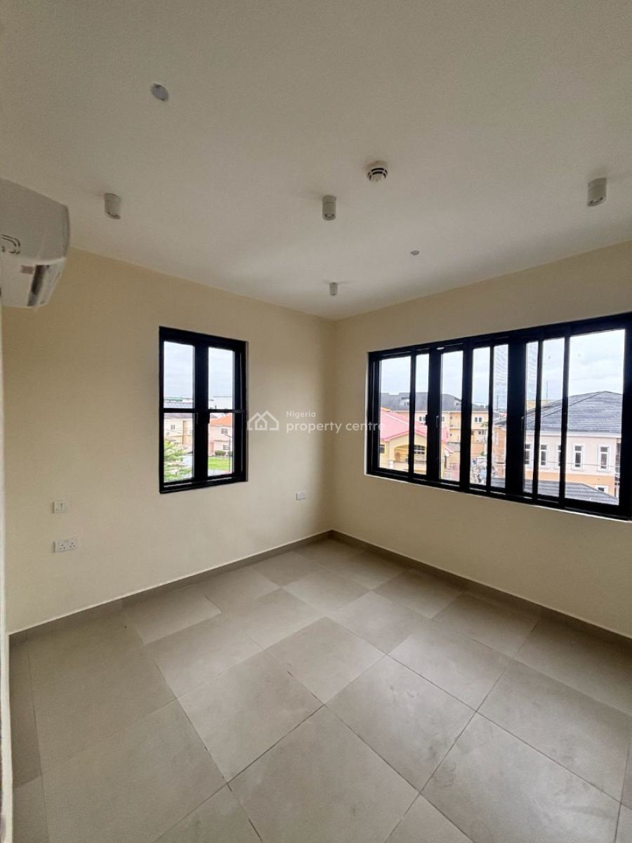 3 Bedroom Apt with Bq Brand New in Apartment Block with Concierge, Lekki Phase 1, Lekki, Lagos, Flat / Apartment for Sale