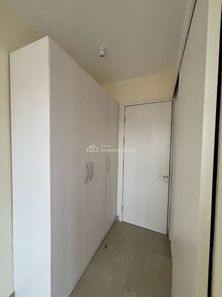 3 Bedroom Apt with Bq Brand New in Apartment Block with Concierge, Lekki Phase 1, Lekki, Lagos, Flat / Apartment for Sale