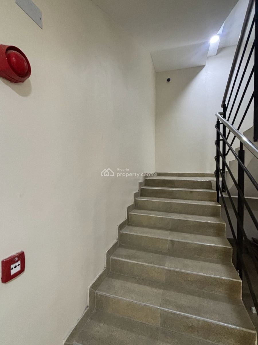 3 Bedroom Apt with Bq Brand New in Apartment Block with Concierge, Lekki Phase 1, Lekki, Lagos, Flat / Apartment for Sale