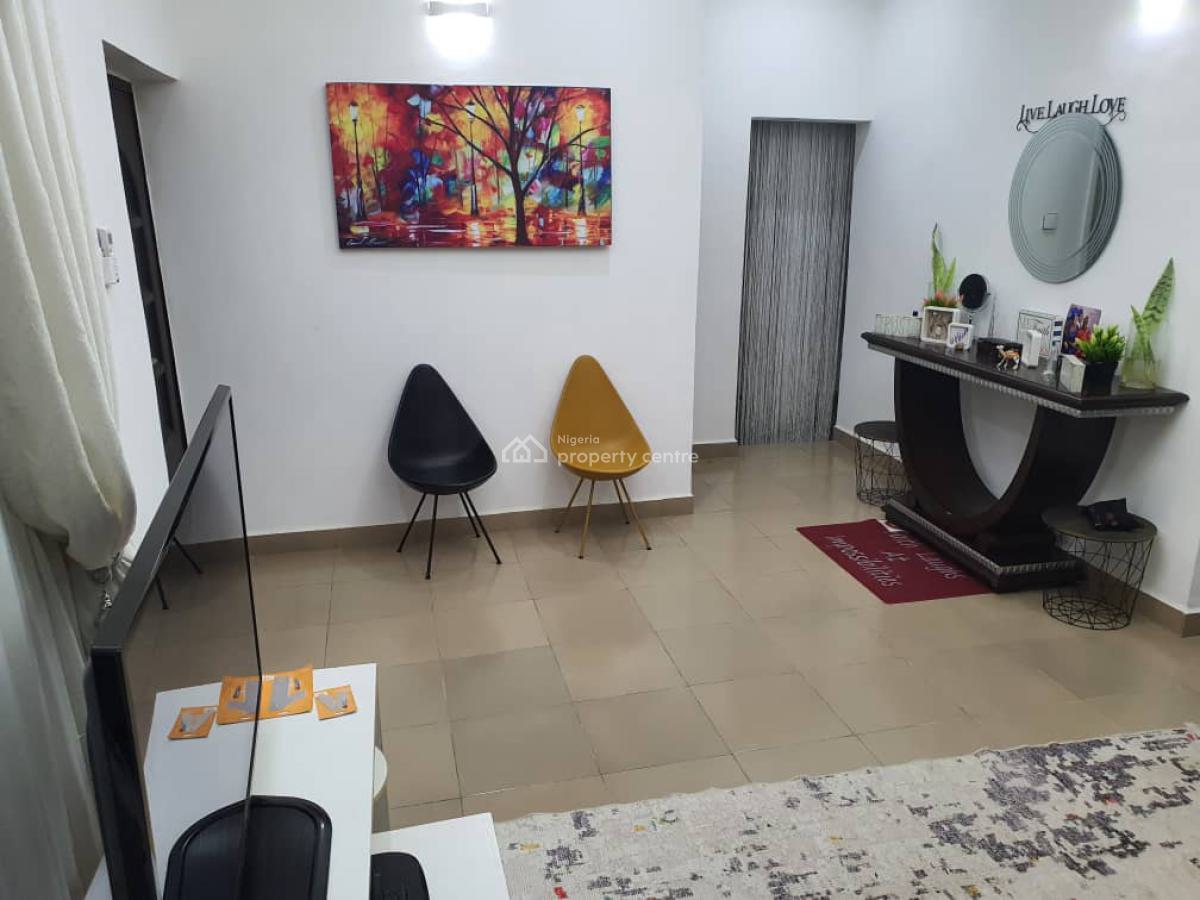 Massive 2 Bedroom Flat, Penthouse Estate, Pyakasa, Lugbe District, Abuja, Flat / Apartment for Rent