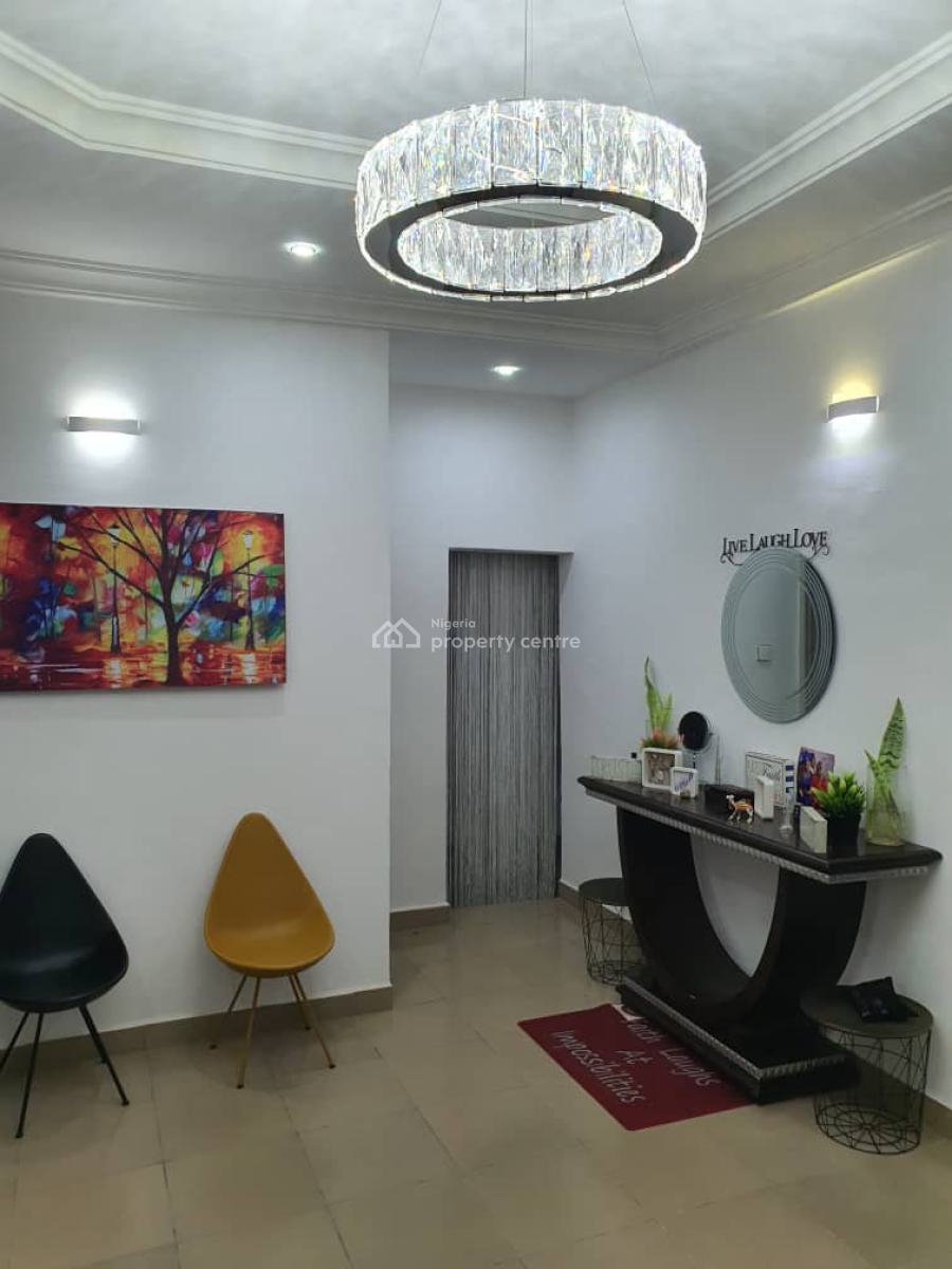 Massive 2 Bedroom Flat, Penthouse Estate, Pyakasa, Lugbe District, Abuja, Flat / Apartment for Rent