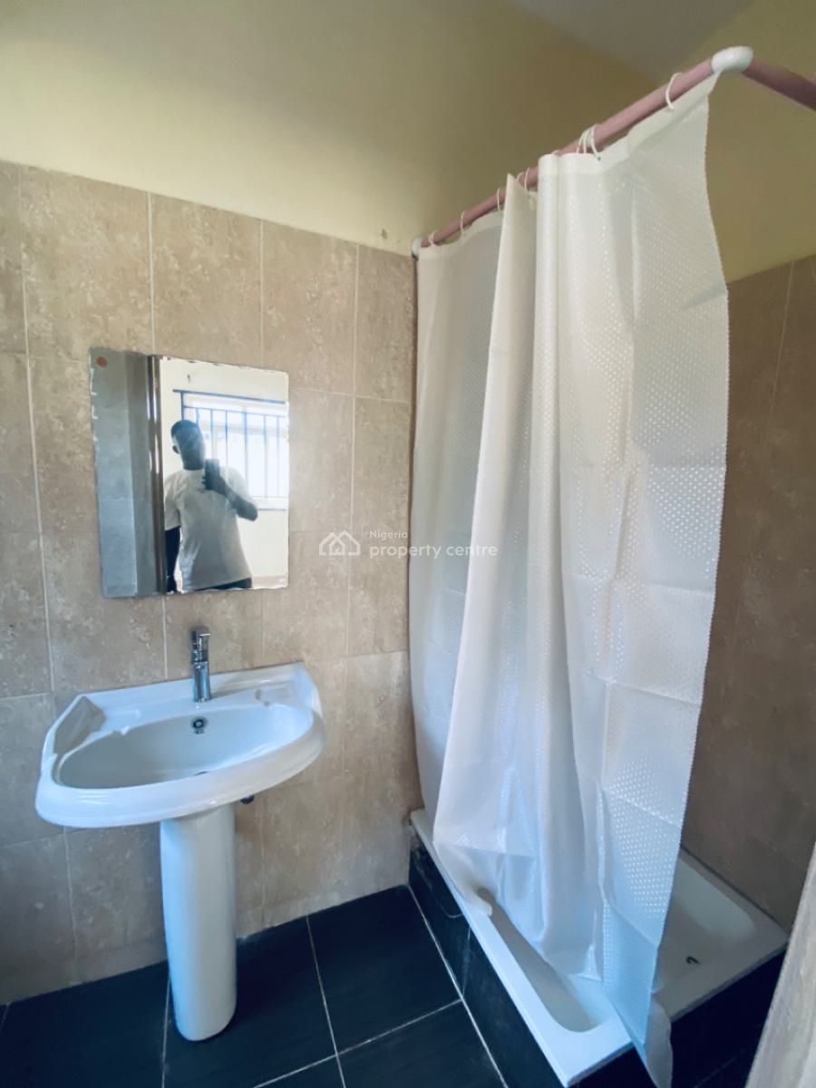 a Self Serviced Newly Renovated 3 Bedrooms Flats, Ikota, Lekki, Lagos, Flat / Apartment for Rent