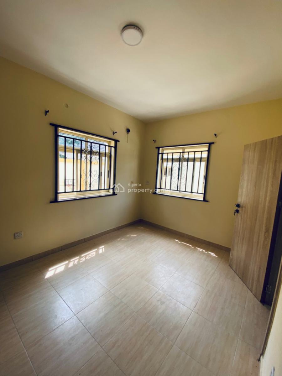 a Self Serviced Newly Renovated 3 Bedrooms Flats, Ikota, Lekki, Lagos, Flat / Apartment for Rent