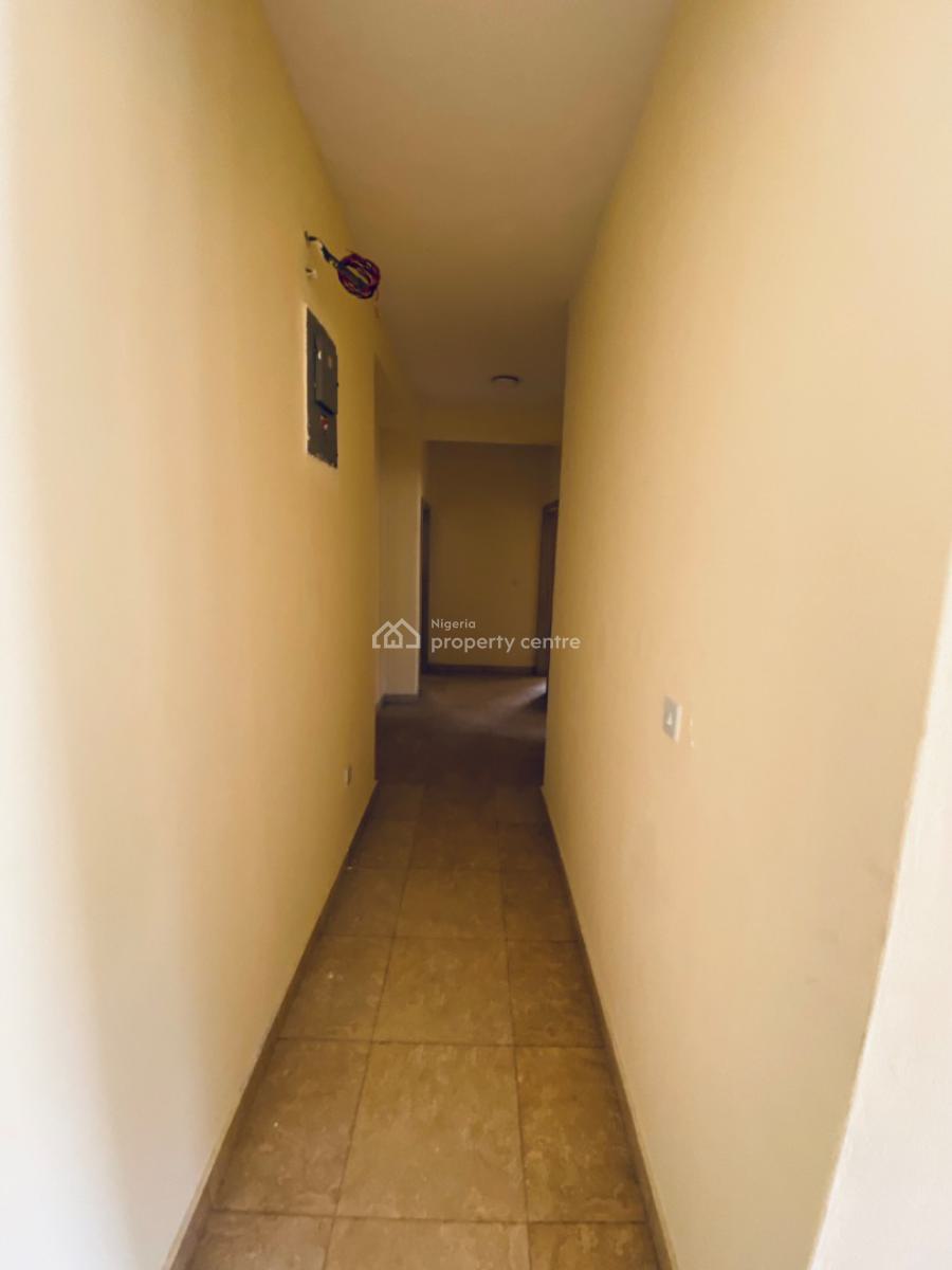 a Self Serviced Newly Renovated 3 Bedrooms Flats, Ikota, Lekki, Lagos, Flat / Apartment for Rent