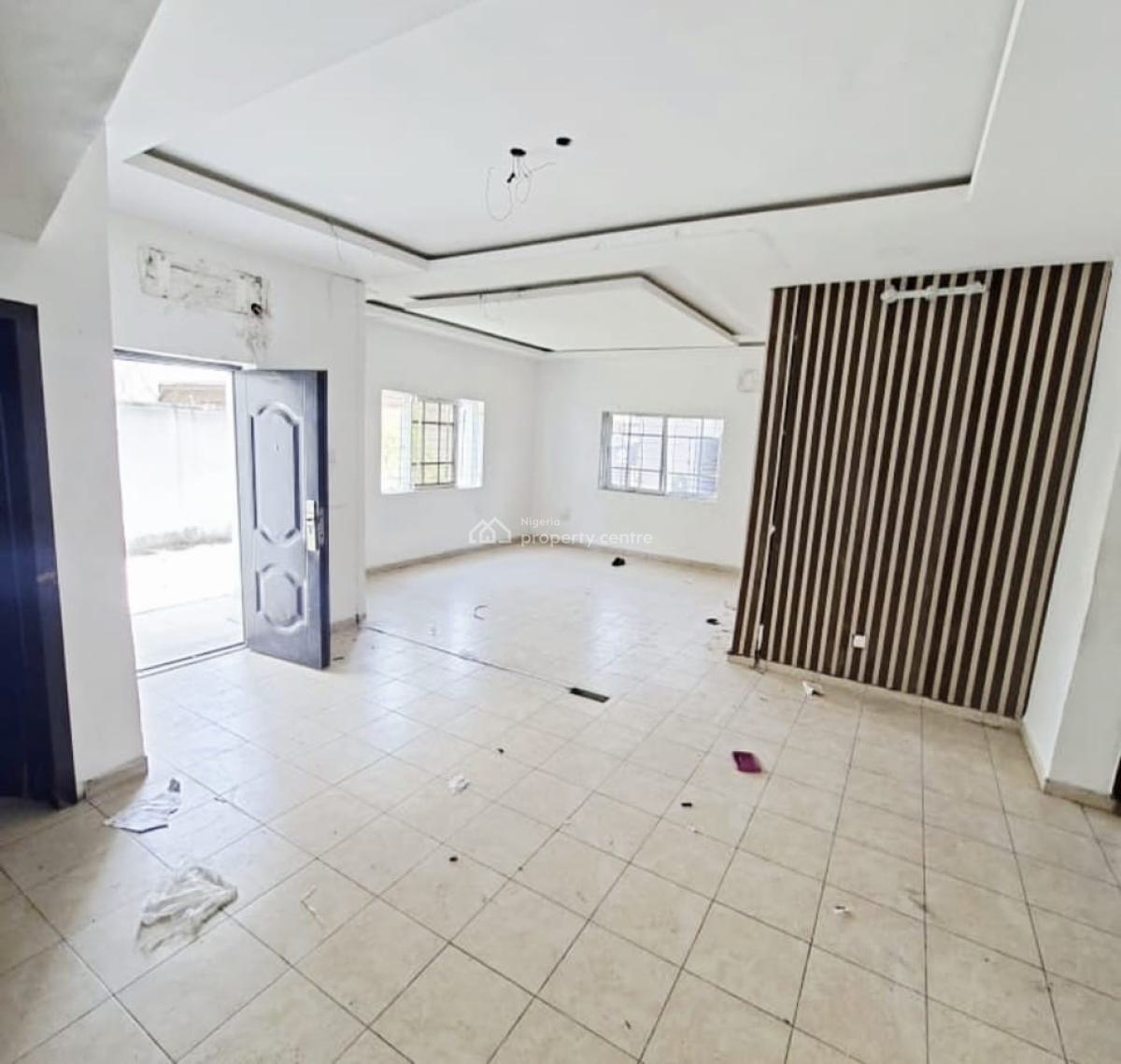 Massive & Spacious 4 Bedroom Semi Detached House, Lekki Phase 1, Lekki, Lagos, Semi-detached Duplex for Rent