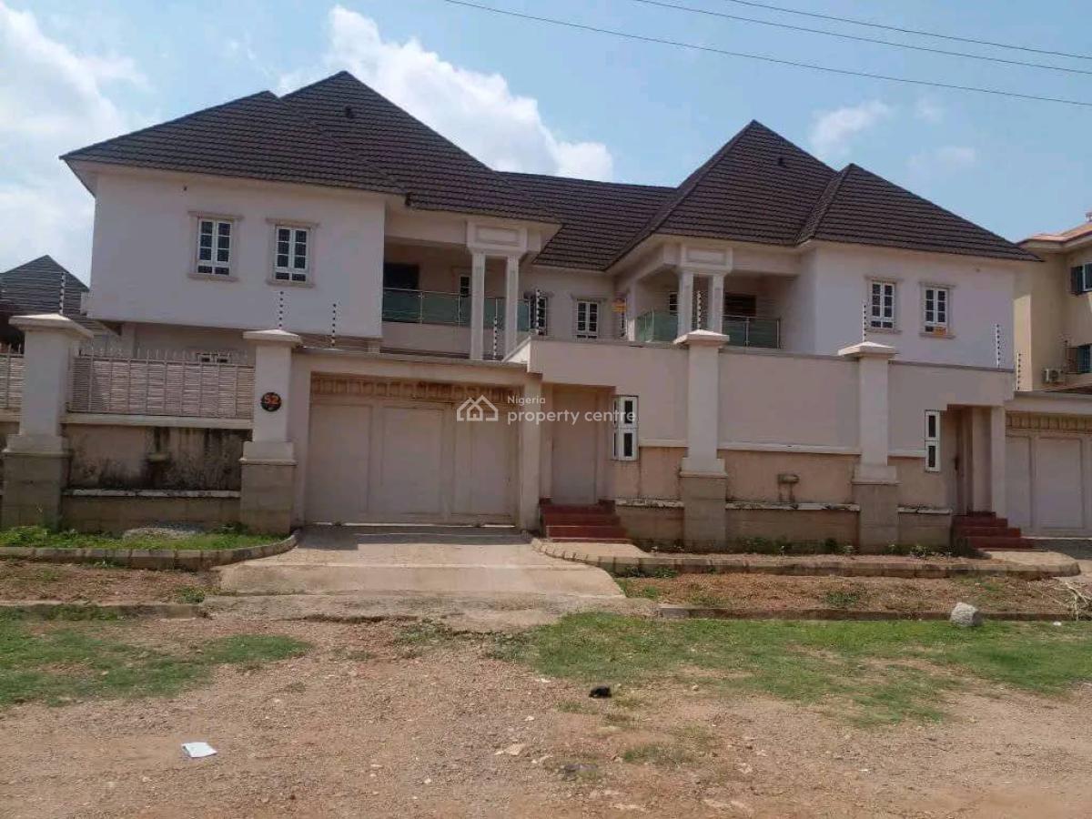 Tastefully Built 2 Bedroom Apartment, By Cbn Estate, Garki, Abuja, Flat / Apartment for Rent