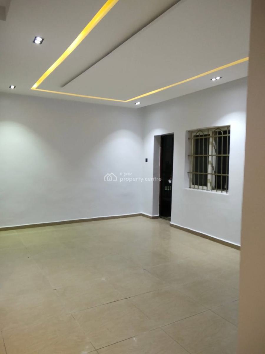 Tastefully Built 2 Bedroom Apartment, By Cbn Estate, Garki, Abuja, Flat / Apartment for Rent