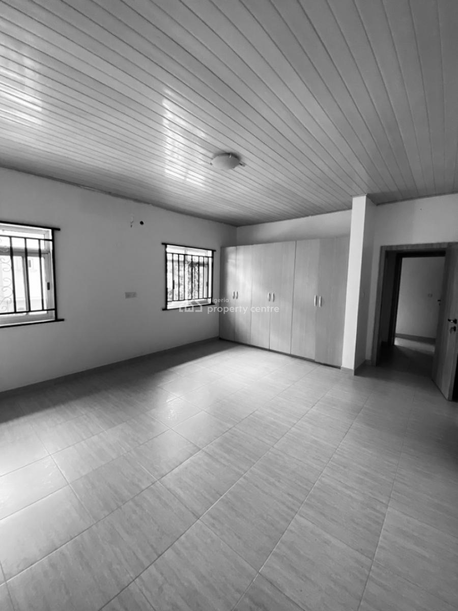 Fresh Out 3 Bedrooms Flats Upstairs with 2 Big Balconies and Entrance, Ikota, Lekki, Lagos, Flat / Apartment for Rent