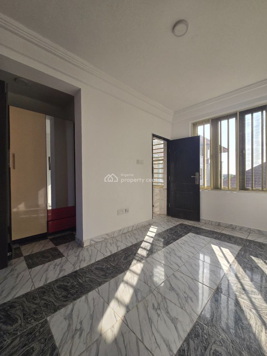 Luxury 3 Bedroom Apartment, Osapa, Lekki, Lagos, Flat / Apartment for Sale