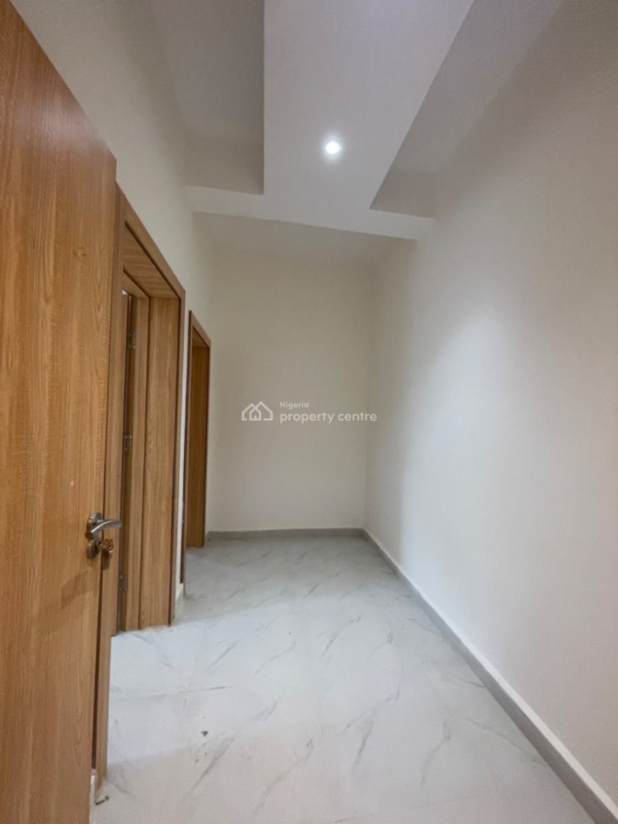 2 Bedroom Spacious Apartment in Nice Neighborhood, Oregun, Ikeja, Lagos, Flat / Apartment for Sale