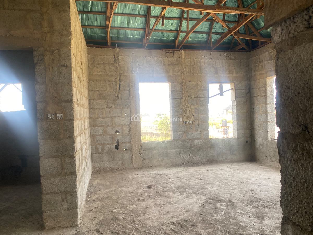 Solidly Built 3 Bedroom Penthouse Duplex, Crd Estate Behind New Site,, Lugbe District, Abuja, Detached Duplex for Sale