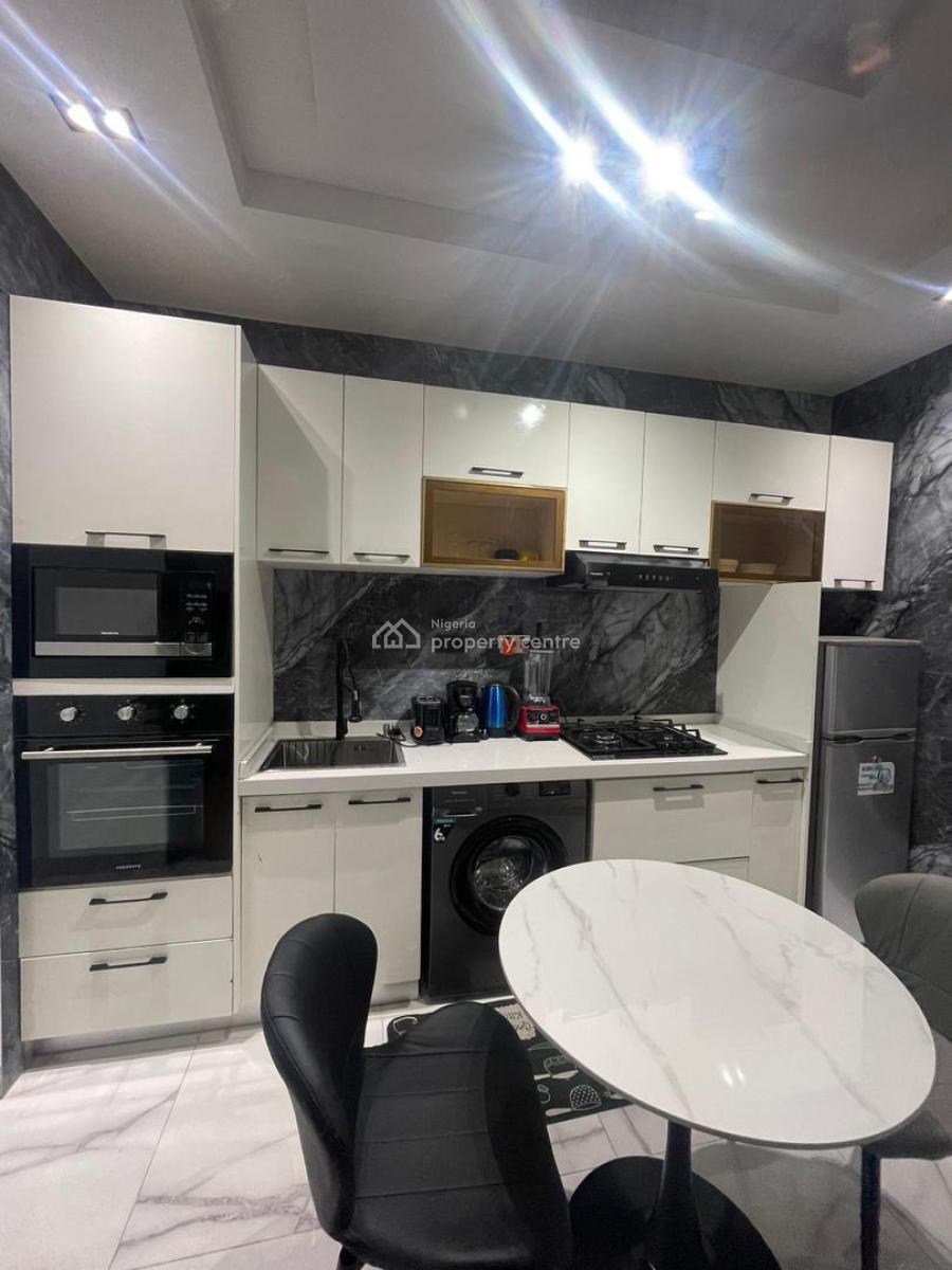 1 Bedroom Service Apartment, Ikoyi, Lagos, Mini Flat (room and Parlour) Short Let