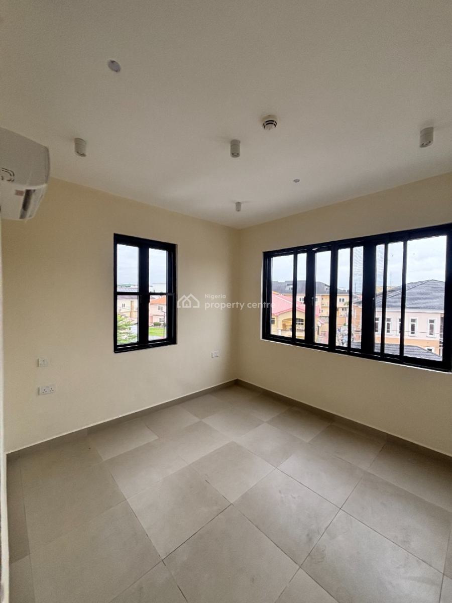 Newly Built Luxury 3 Bedroom Apartments with Bq, Lekki Phase 1, Lekki, Lagos, Flat / Apartment for Sale