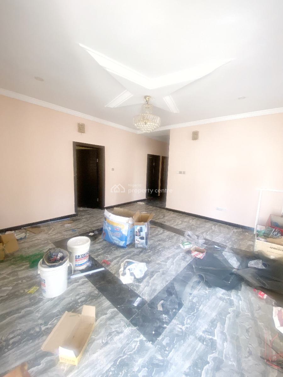 a Well Renovated Spacious 3 Bedroom Flat, Gra Phase 1, Magodo, Lagos, Flat / Apartment for Rent
