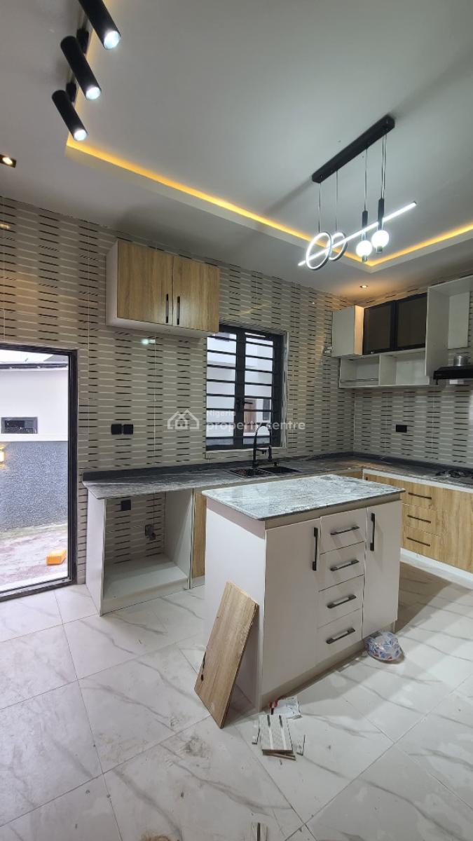 5 Bedroom Semi Detached Duplex with Bq, Pennisula Garden Estate, Sangotedo, Ajah, Lagos, Semi-detached Duplex for Sale