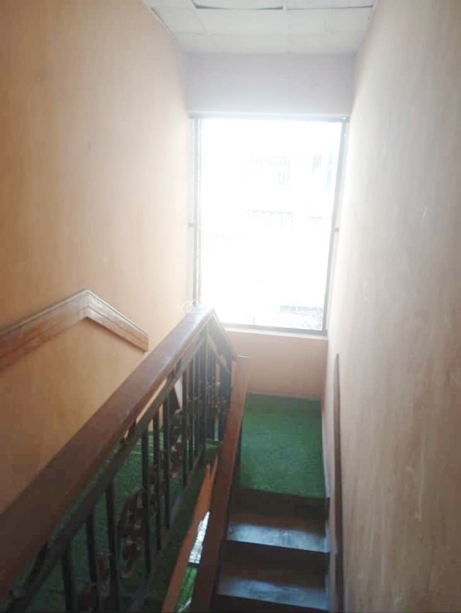 a Well Maintained 2 Bedroom Flat, Gra Phase 1, Magodo, Lagos, Flat / Apartment for Rent