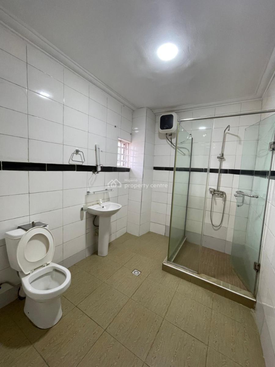 Luxury Distress 3 Bedroom Fully Detached Duplex with Bq in an Estate, Mabushi, Abuja, Detached Duplex for Sale