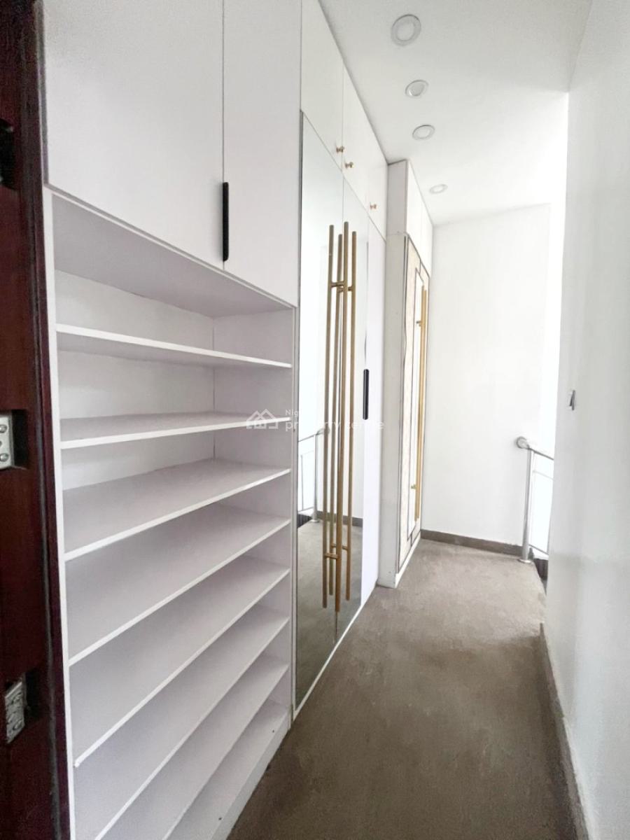 a Well Maintained Spacious 2 Bedroom Detached Duplex with Bq, Omole Phase 2, Ikeja, Lagos, Detached Duplex for Rent