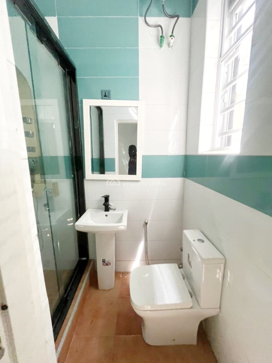 a Well Maintained Spacious 2 Bedroom Detached Duplex with Bq, Omole Phase 2, Ikeja, Lagos, Detached Duplex for Rent